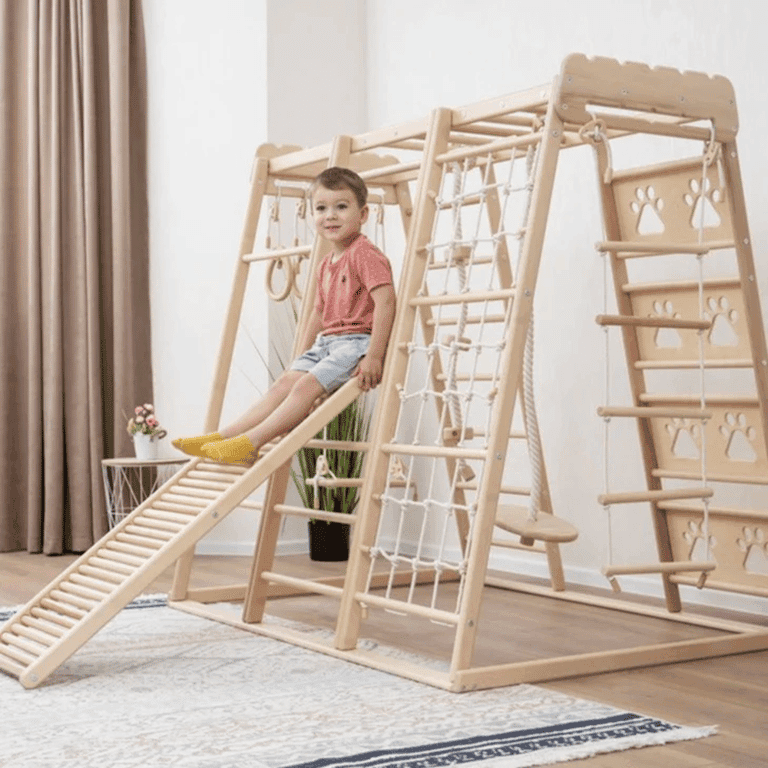 Montessori Wood and Hearts Climbing Playground With Massager Ramp and 5 Ropes in Natural Wood